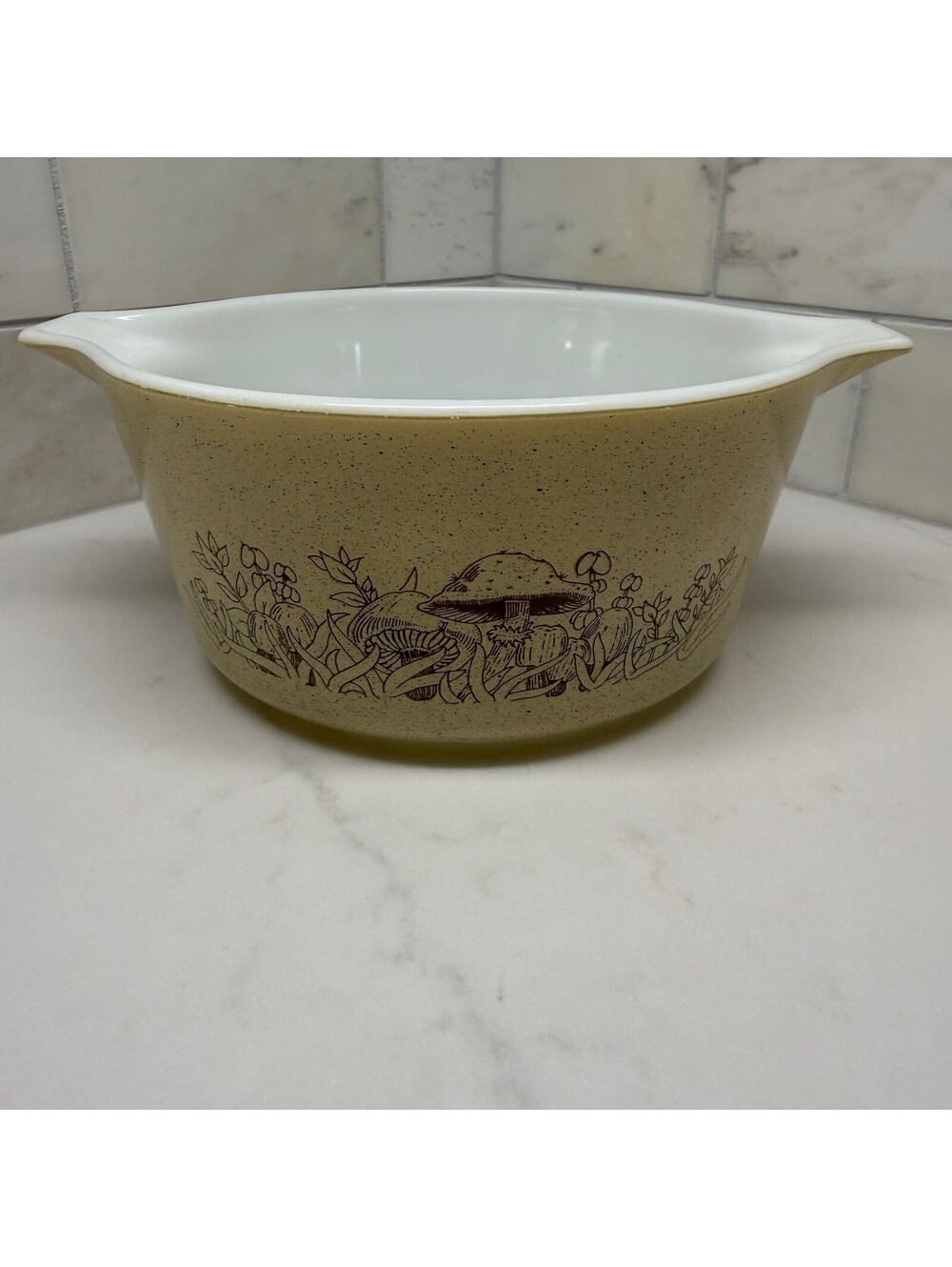 Vintage Pyrex "Forest Fancies" Mushroom Cinderella Casserole Bowl #474-B (1.5L)